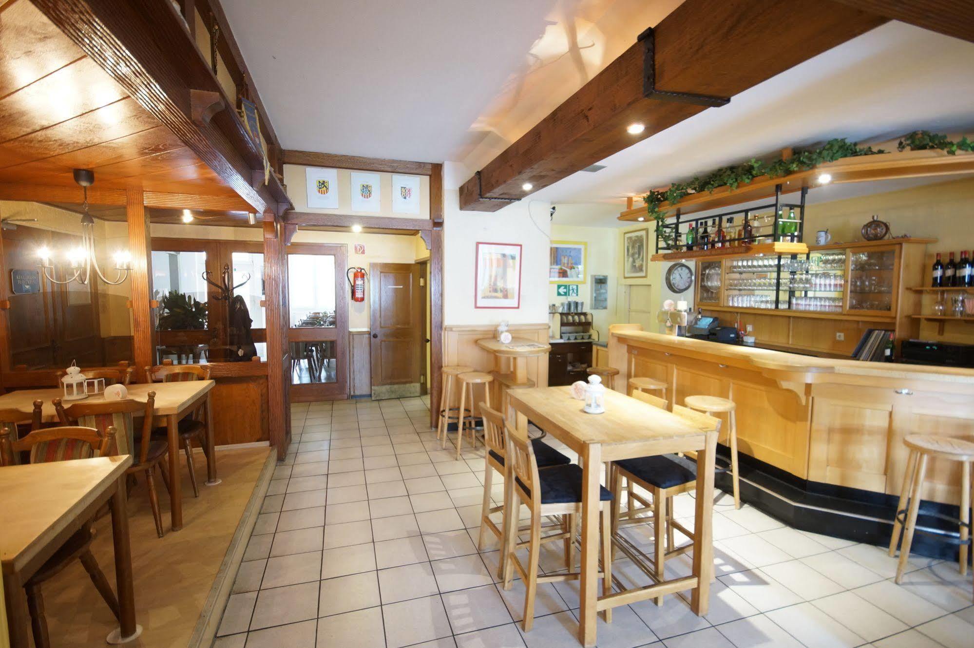 Zum Alten Brauhaus ケルペン エクステリア 写真